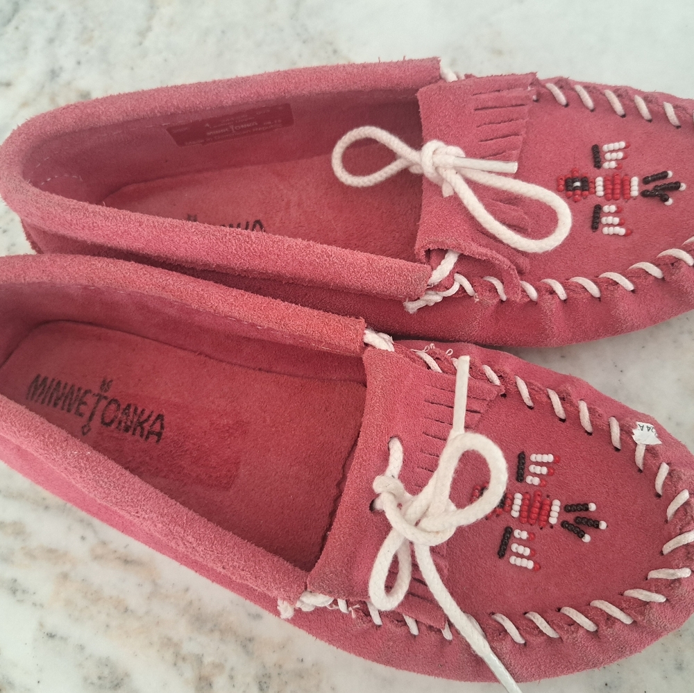 Moccasins Minnetonka Pink Size 4 girls